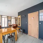 Coronell D'en Apartment